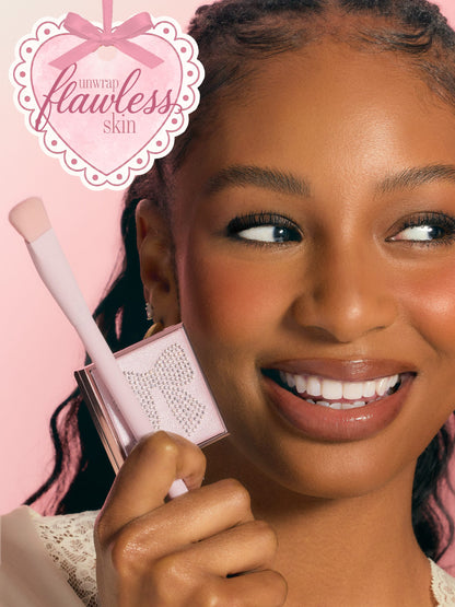 face card never declines CC undereye & brush